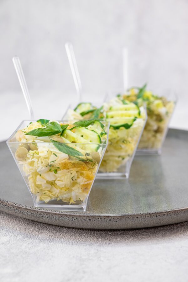 горошком и зеленью